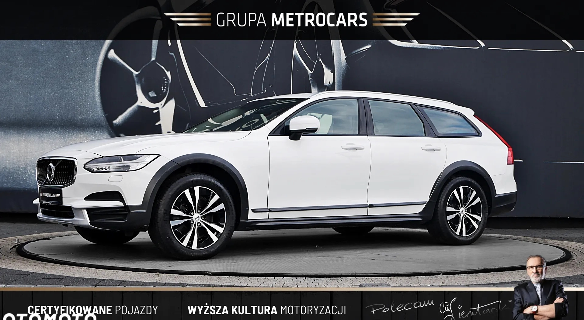 Volvo V90 Cross Country cena 135899 przebieg: 99547, rok produkcji 2019 z Nowy Dwór Gdański małe 631